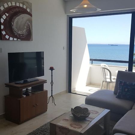 Sunorama Beach Apartment Ларнака Екстер'єр фото